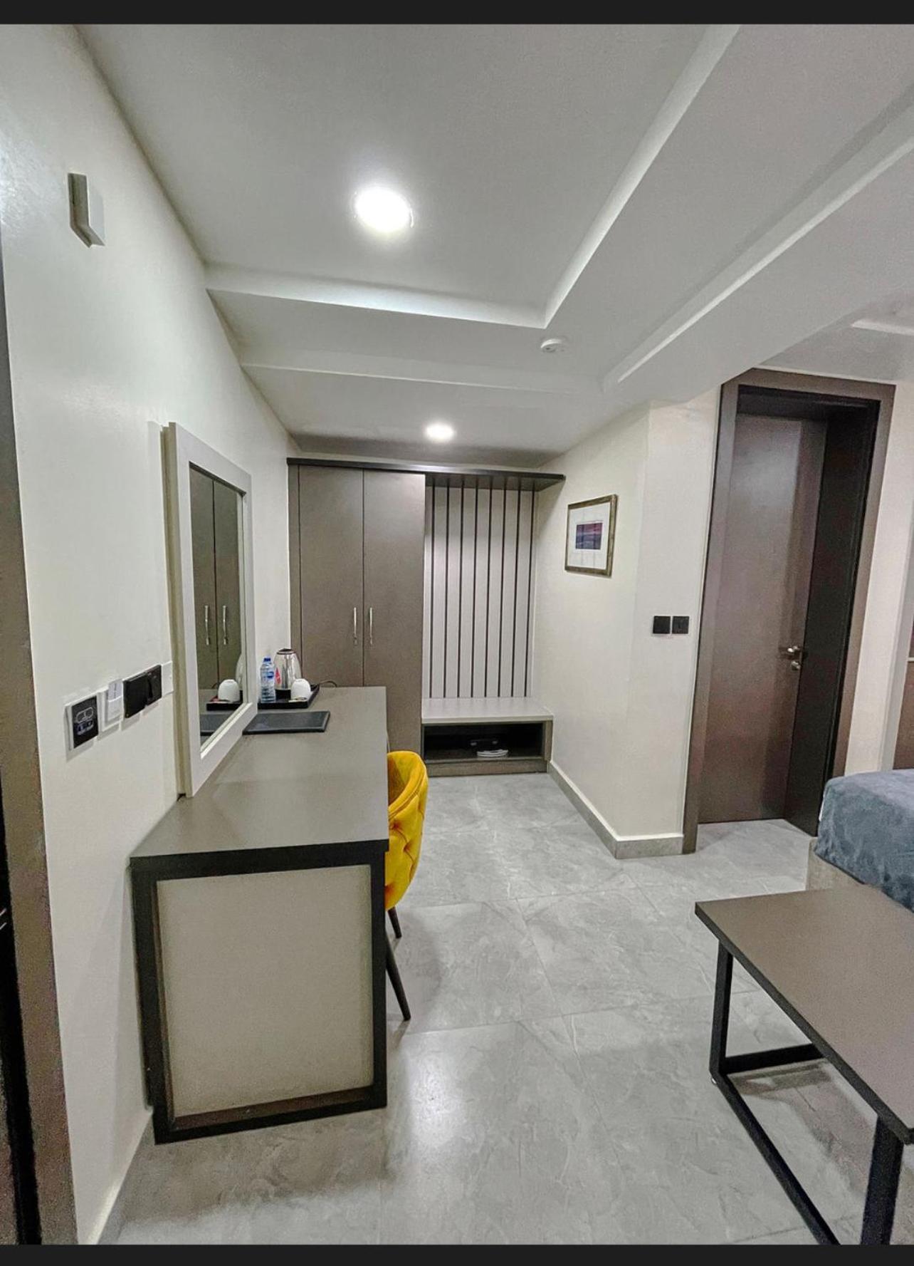 The Mayrock Hotel Abuja Kültér fotó