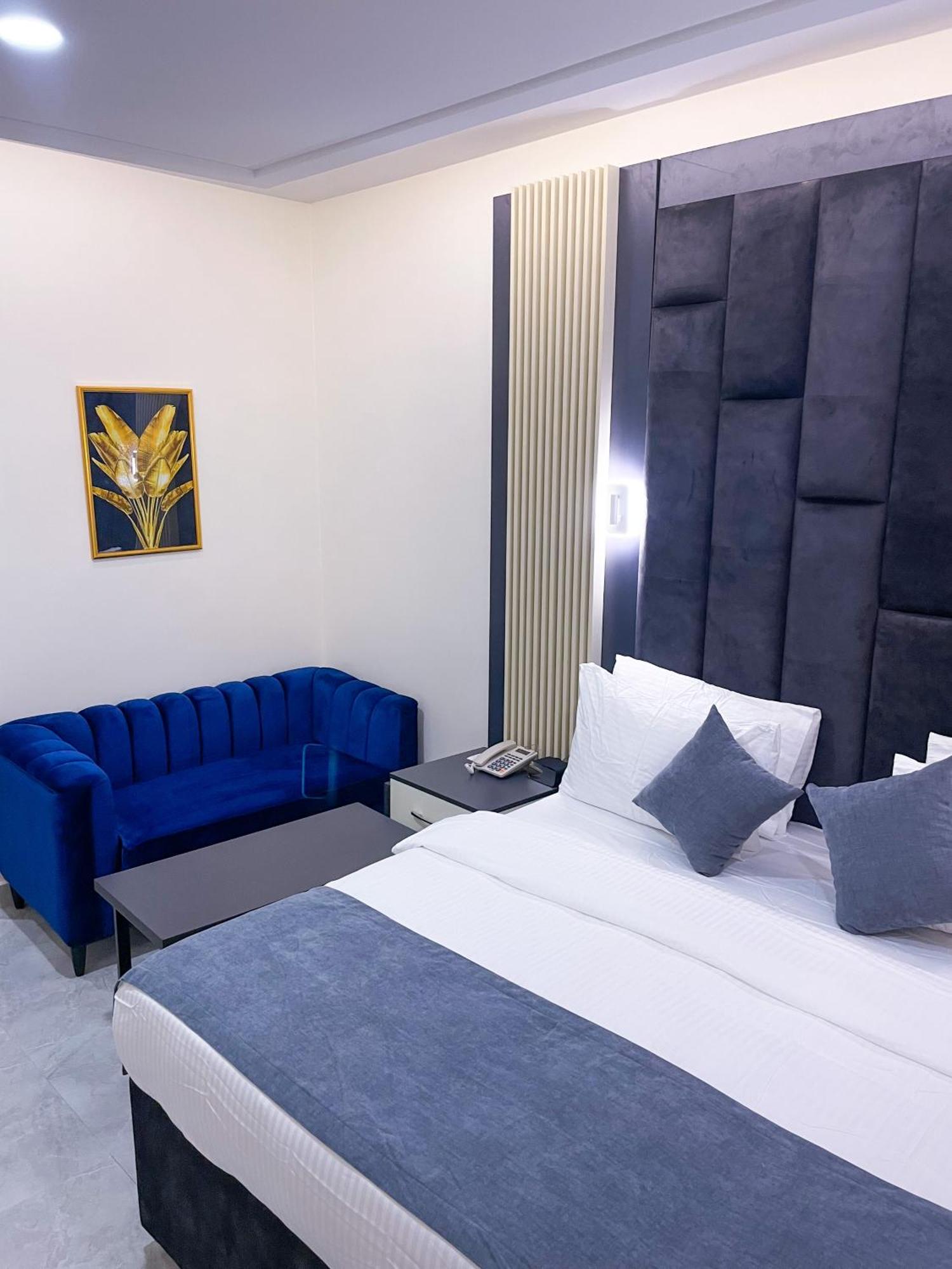 The Mayrock Hotel Abuja Kültér fotó